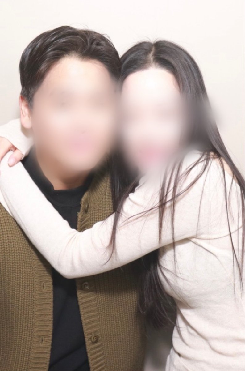 이루연에서 만난 커플 사진 2